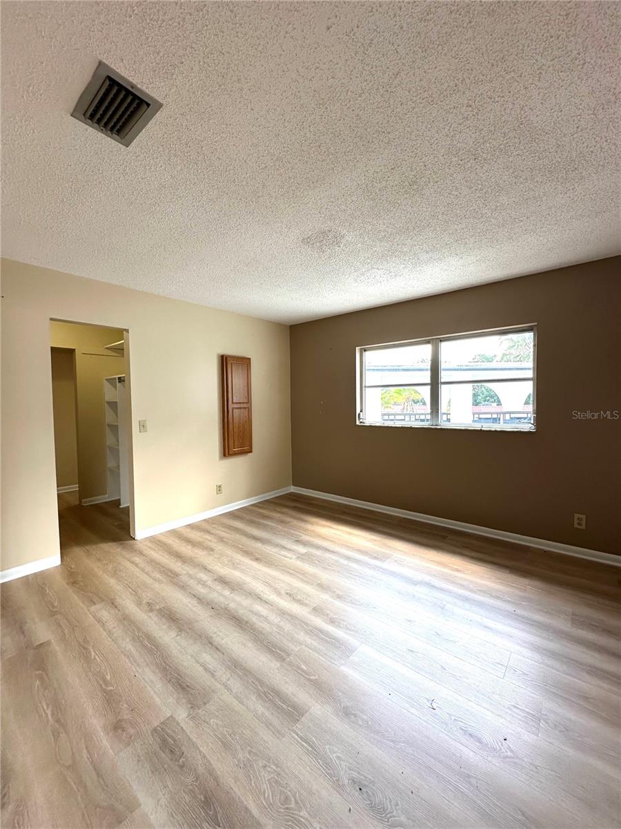 100 El Camino Dr #309 Property Photo 18