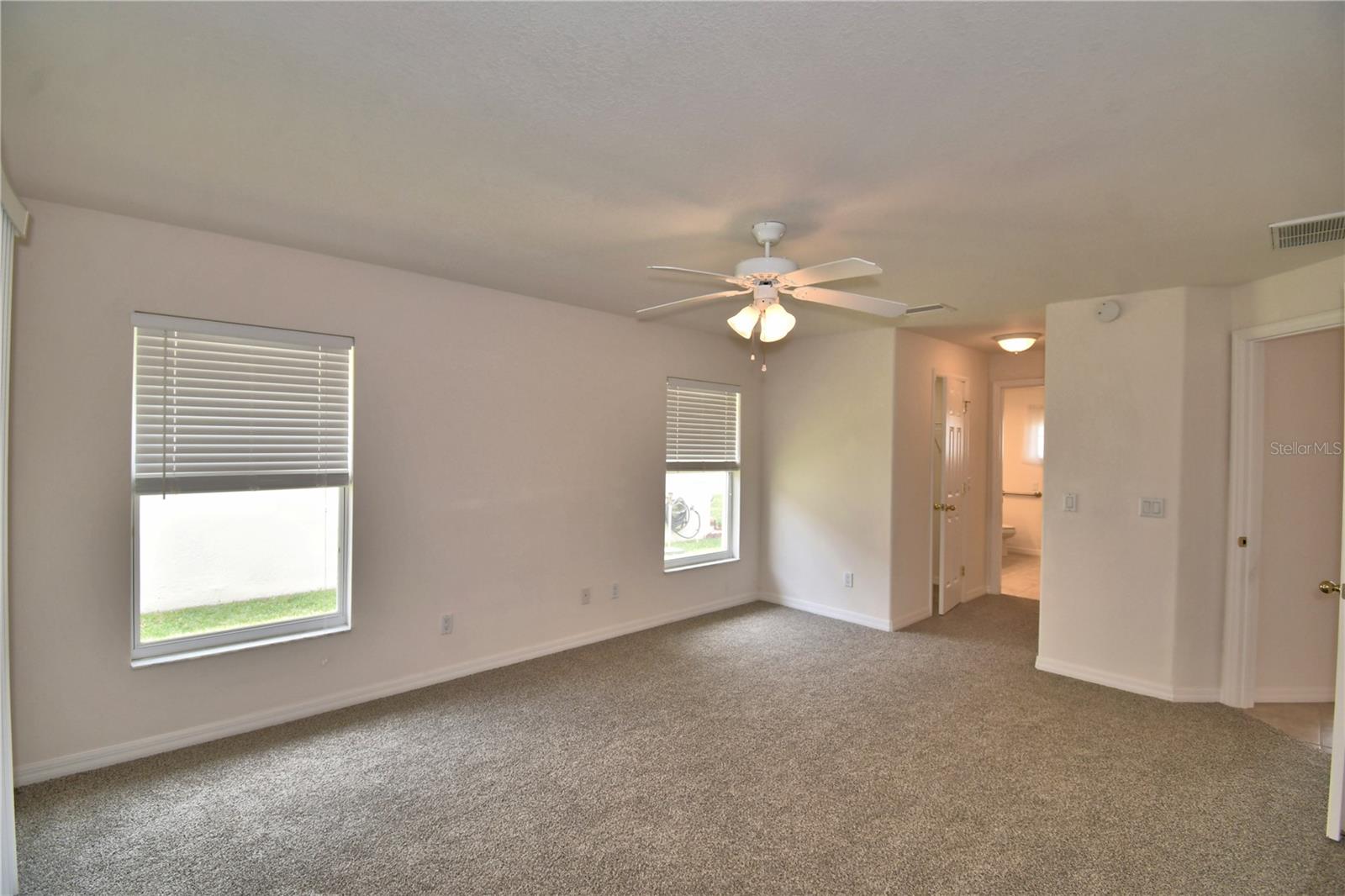 142 Morning Glory Cir Property Photo 15
