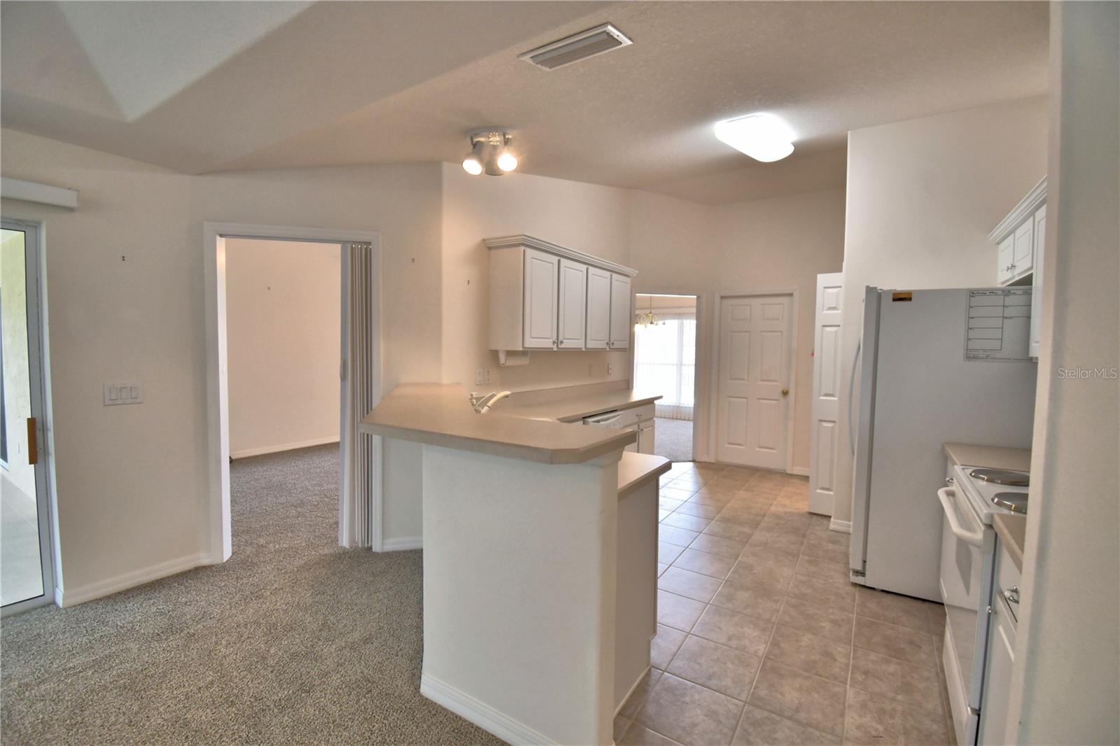 142 Morning Glory Cir Property Photo 32