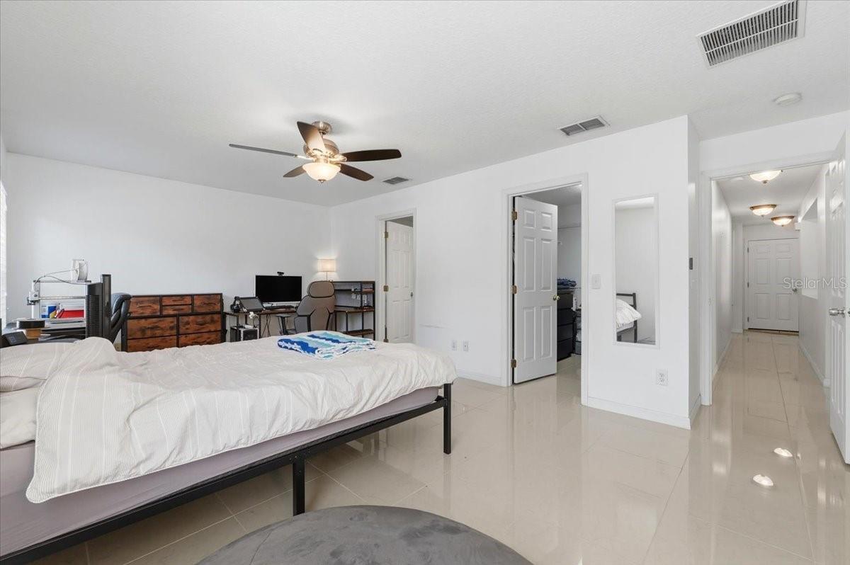 14852 Pellicer Dr Property Photo 13