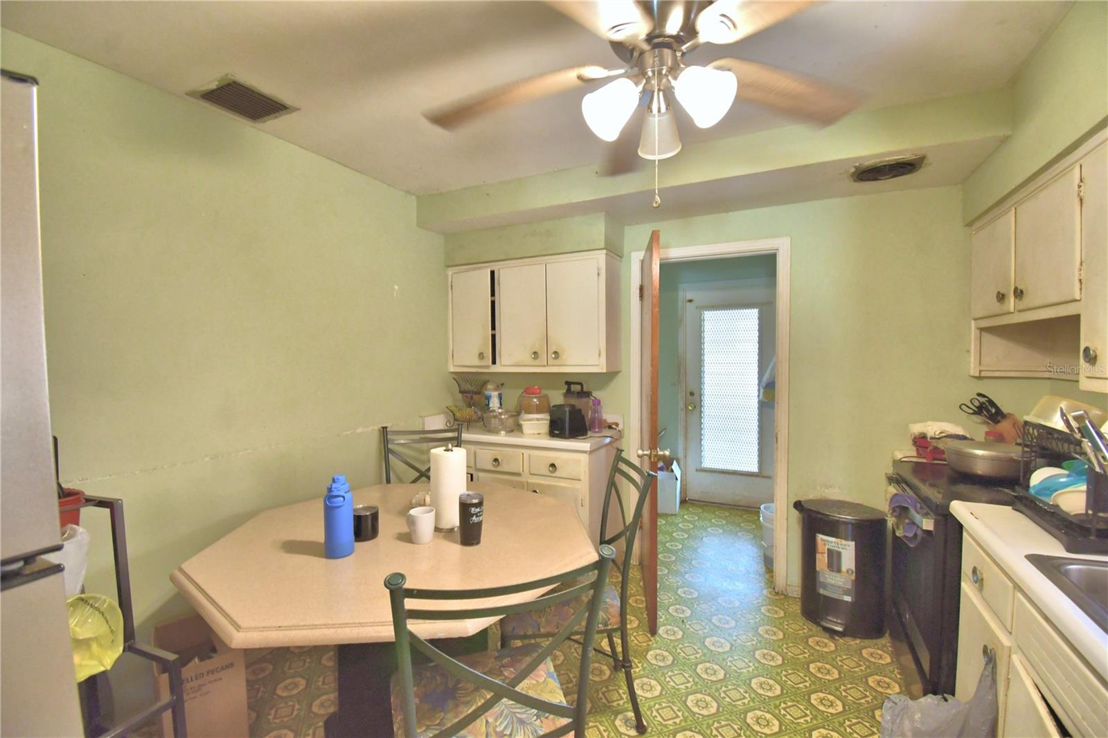 3006 Elm St Property Photo 14