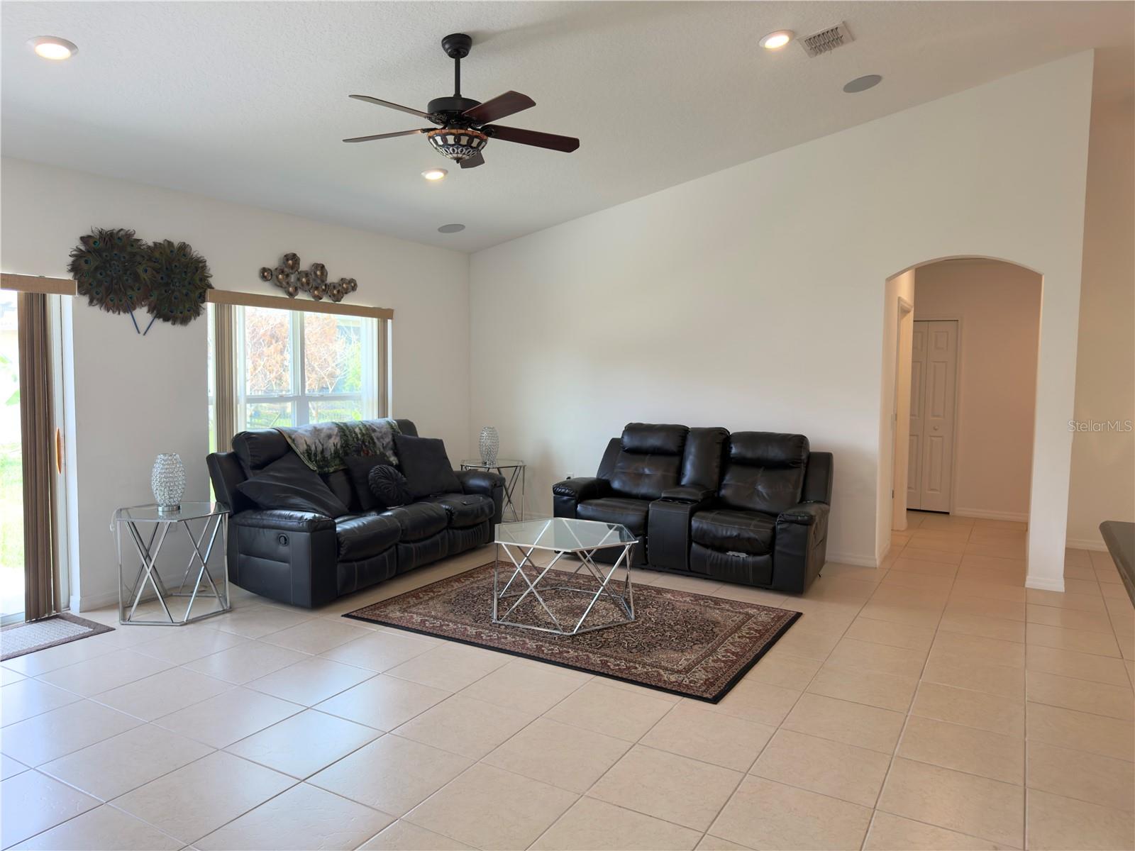 3311 Bent Paddle Dr Property Photo 8