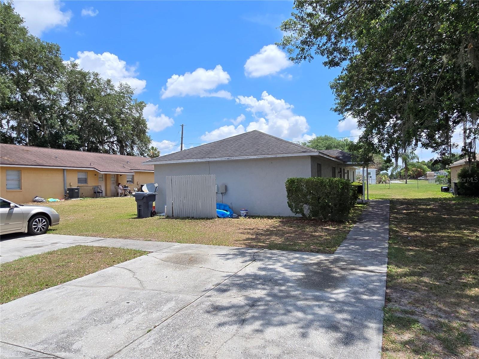 5667 Struthers Ct Property Photo 2