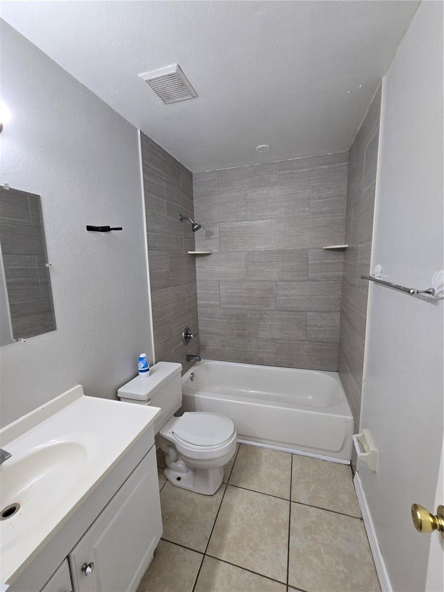 5667 Struthers Ct Property Photo 14