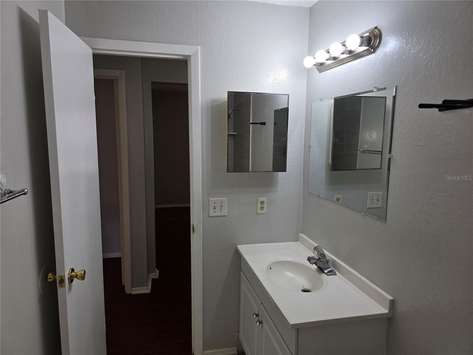 5667 Struthers Ct Property Photo 15