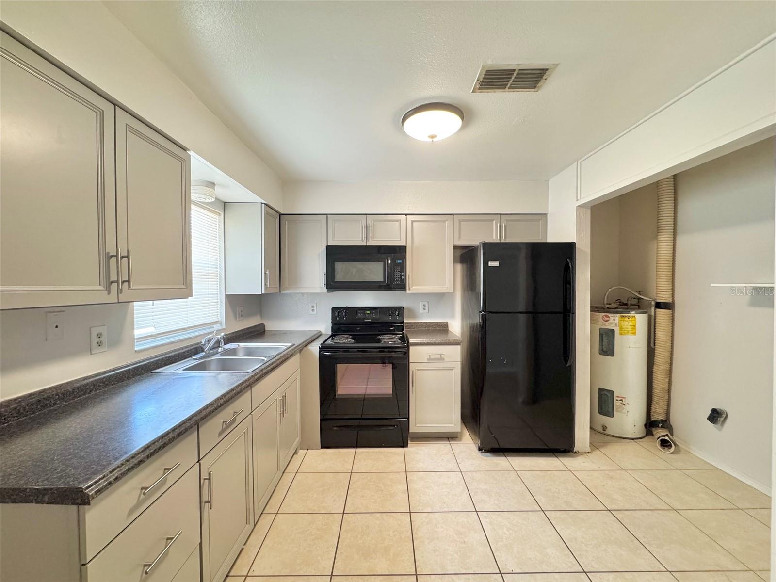 5667 Struthers Ct Property Photo 26