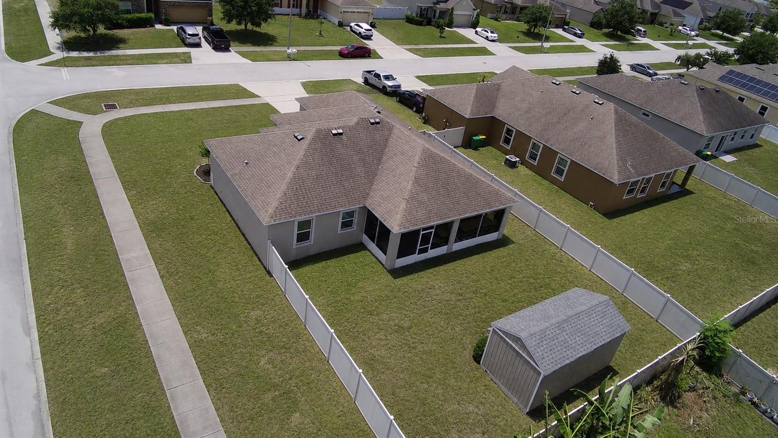 3300 Lynrock Ave Property Photo 5