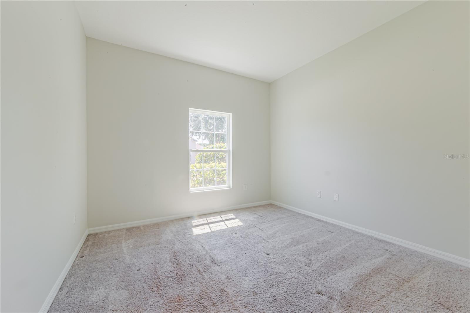 3040 Sanderling St Property Photo 6