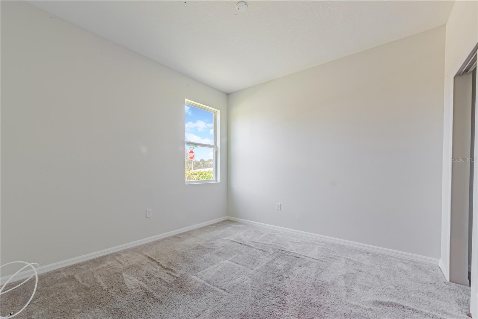 3040 Sanderling St Property Photo 9
