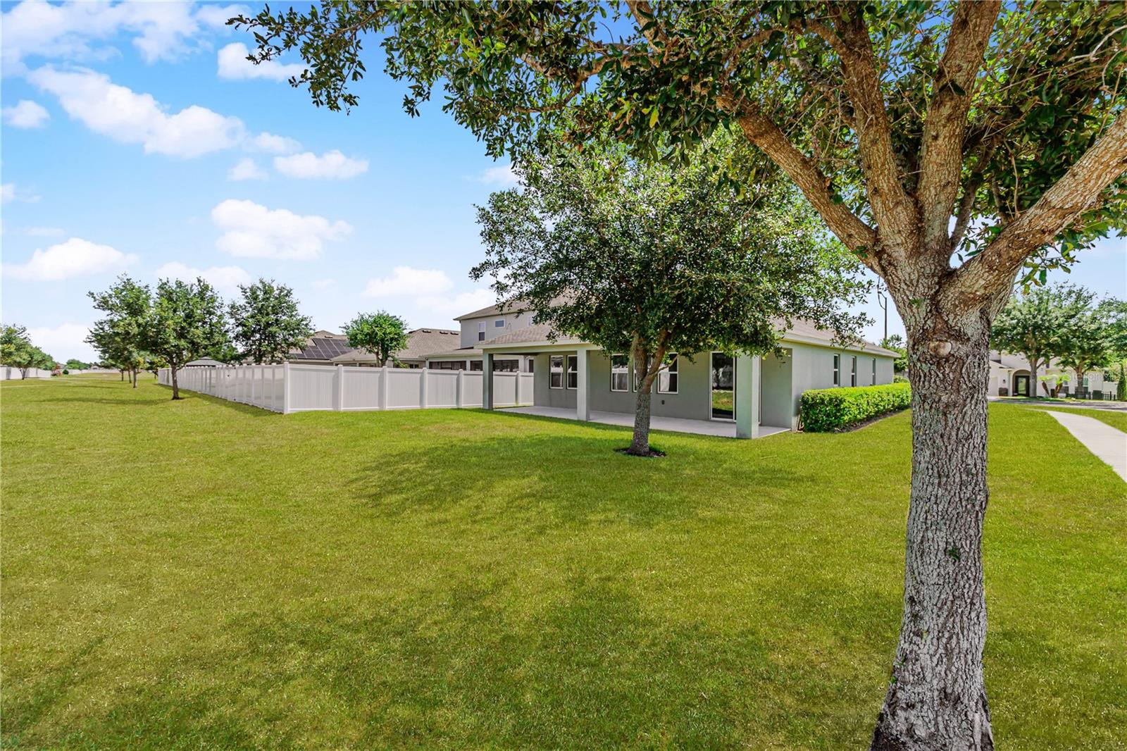 3040 Sanderling St Property Photo 26