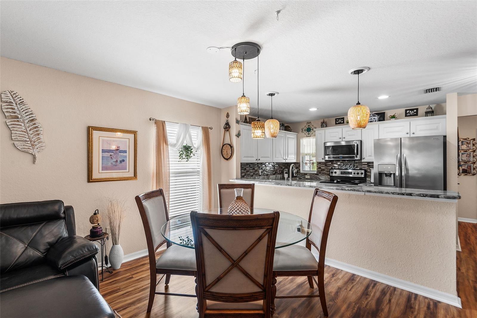 4436 Turnberry Ln Property Photo 8