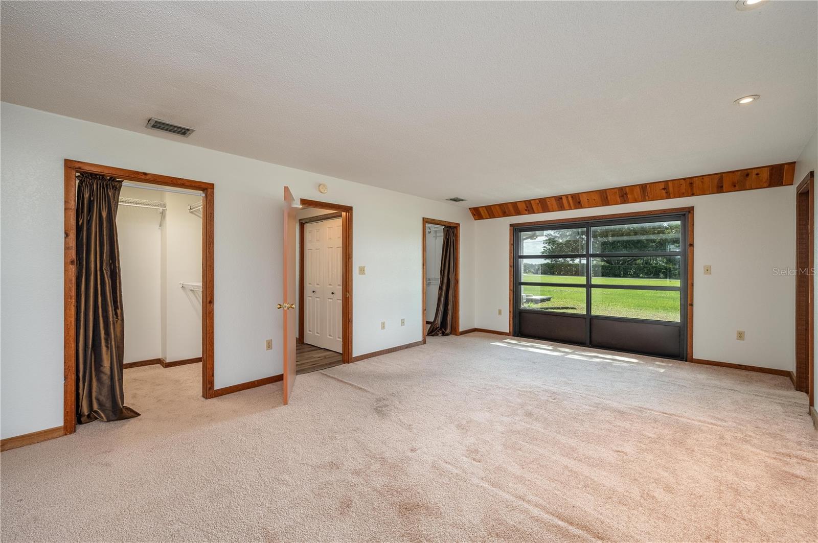 1325 Thornburg Rd Property Photo 19