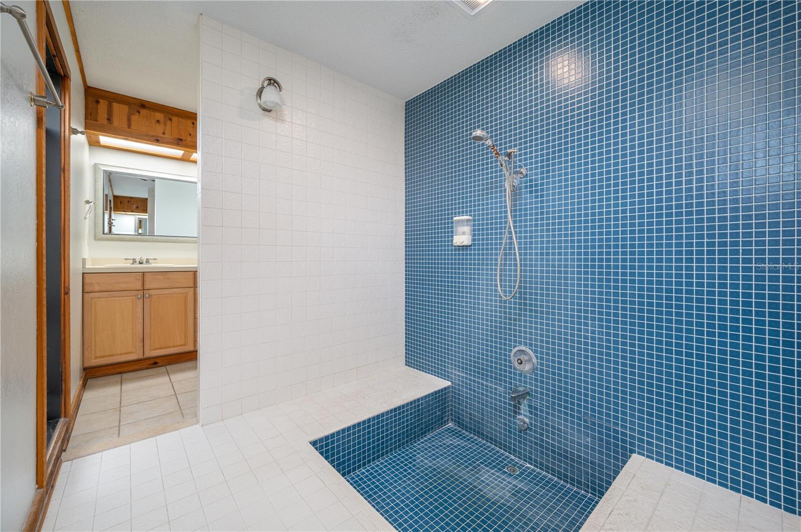 1325 Thornburg Rd Property Photo 24