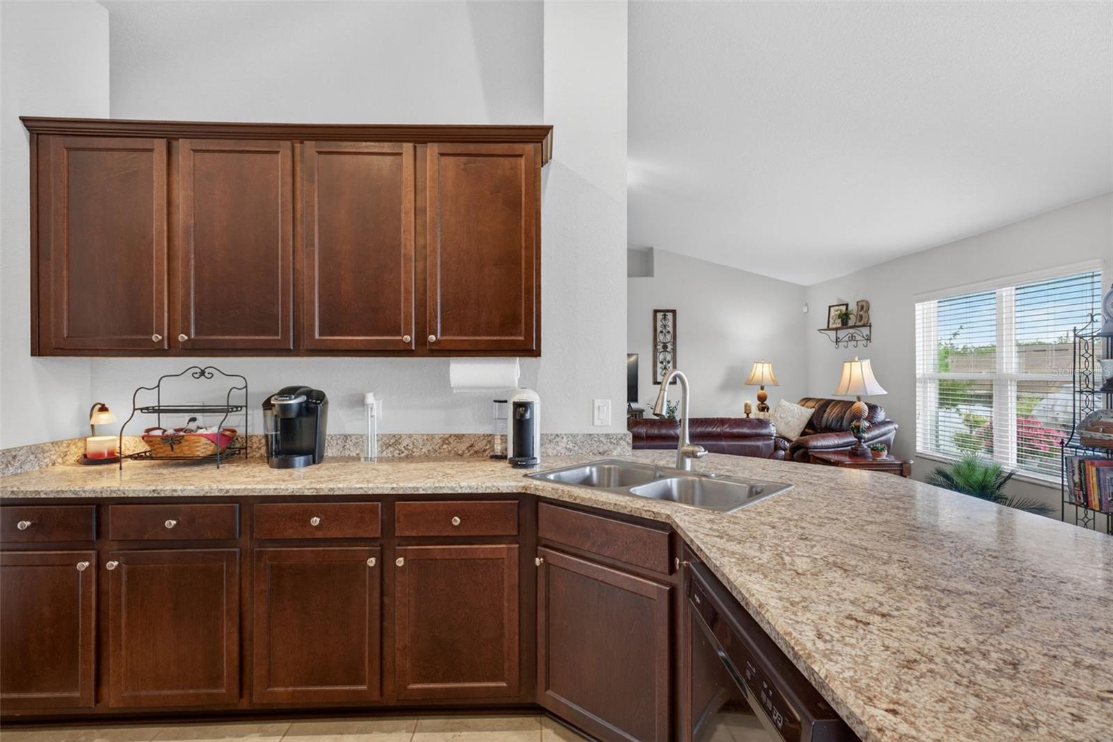 2429 Twin Lake View Rd Property Photo 16
