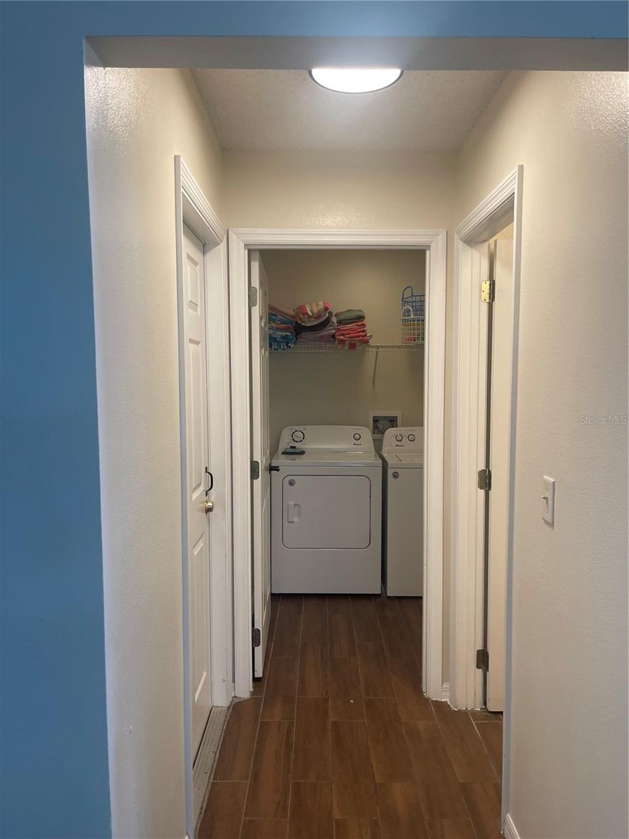 1336 Casterton Cir Property Photo 22