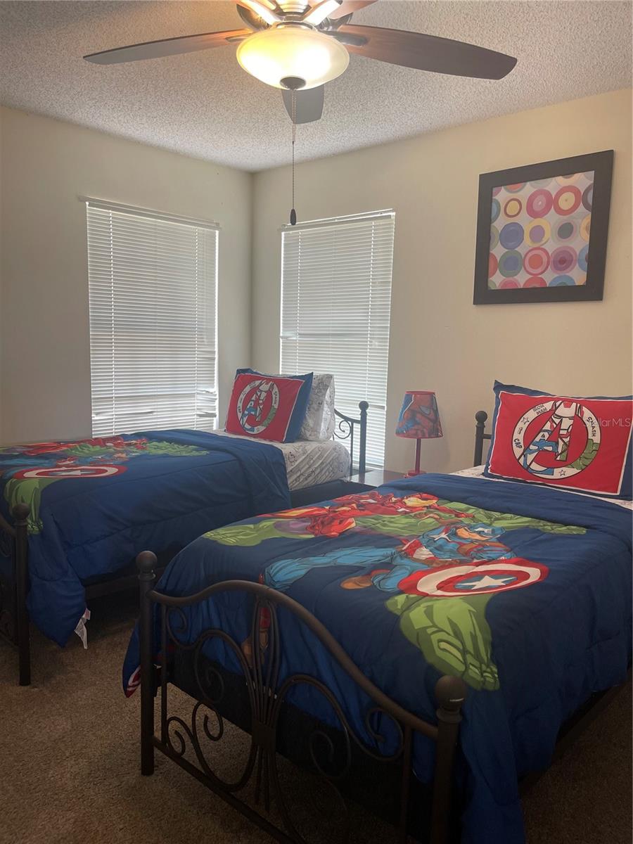 1336 Casterton Cir Property Photo 33