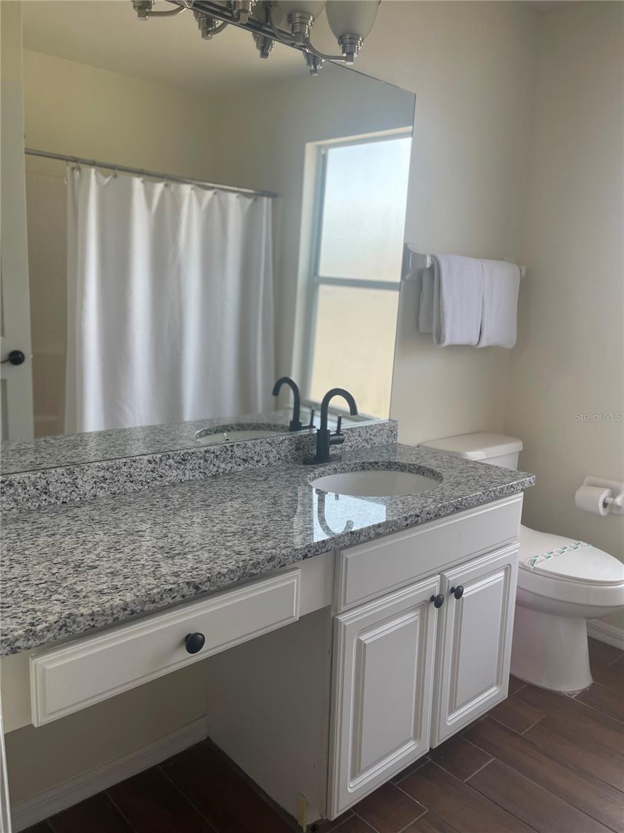 1336 Casterton Cir Property Photo 34