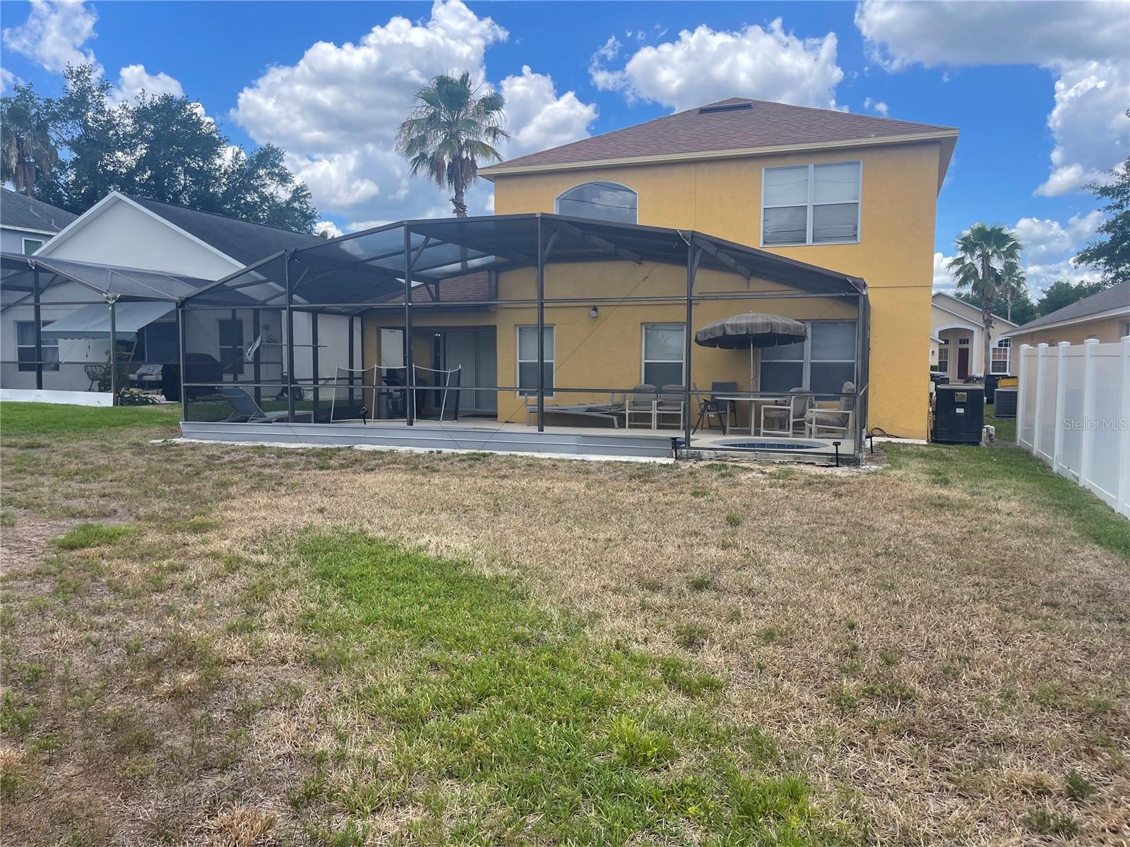 1336 Casterton Cir Property Photo 46