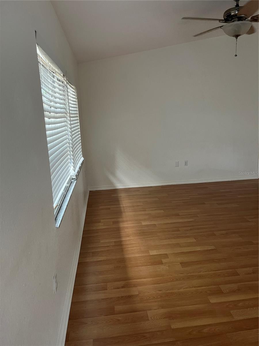 23076 August Ave Property Photo 6