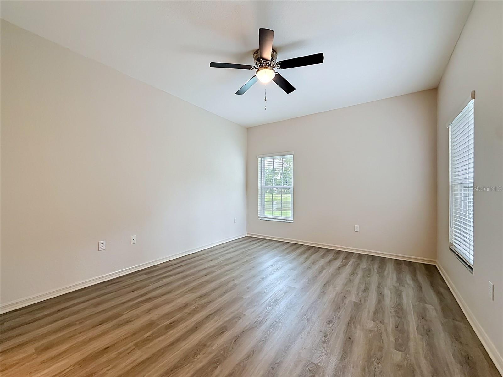 704 Eagle Pond Dr #704 Property Photo 23