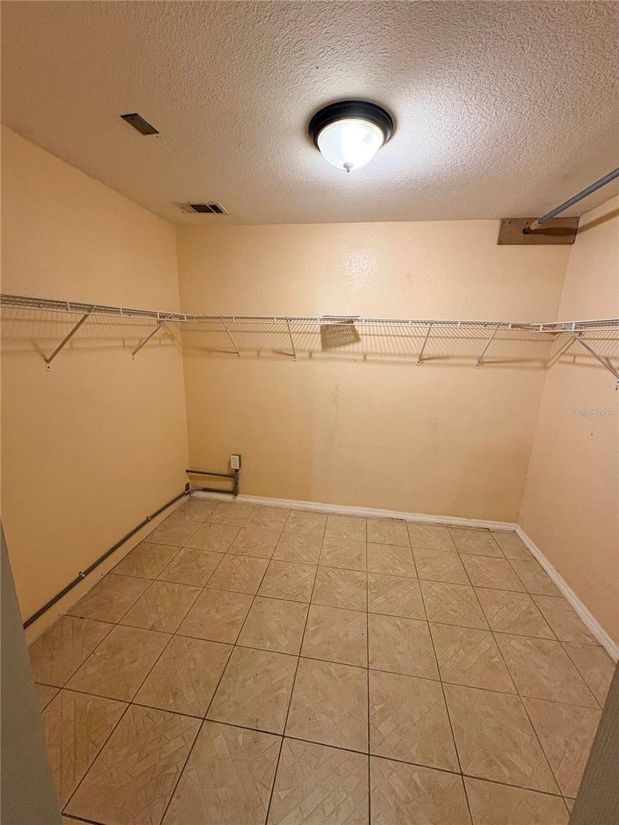 1708 E Main St Property Photo 17