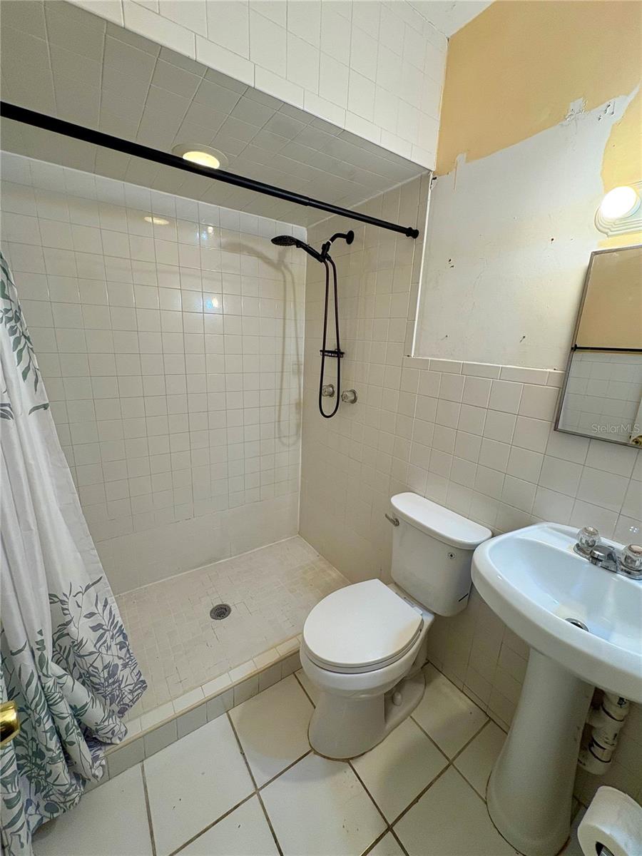 1708 E Main St Property Photo 29