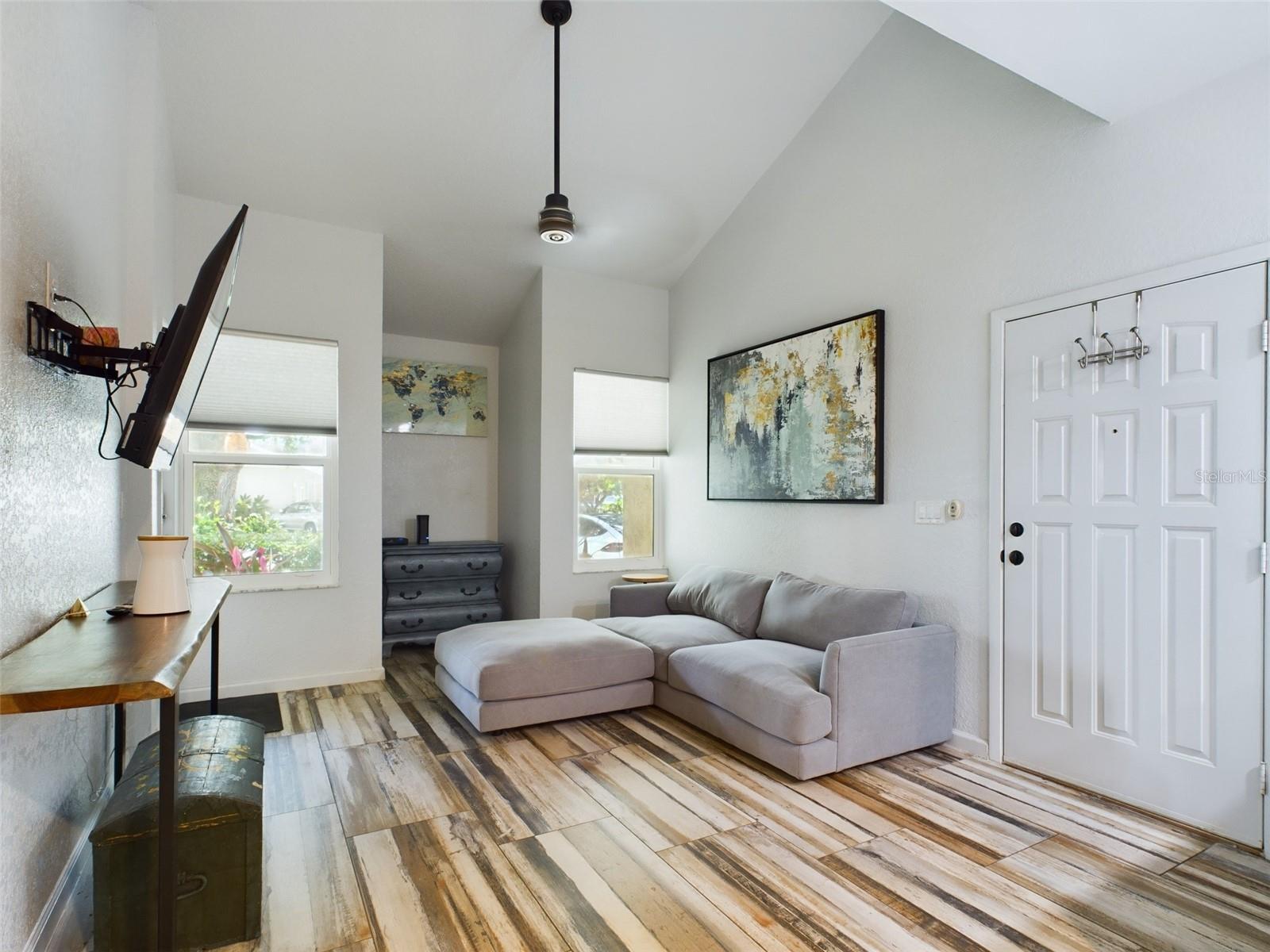 2049 San Marcos Dr Se #127 Property Photo 7