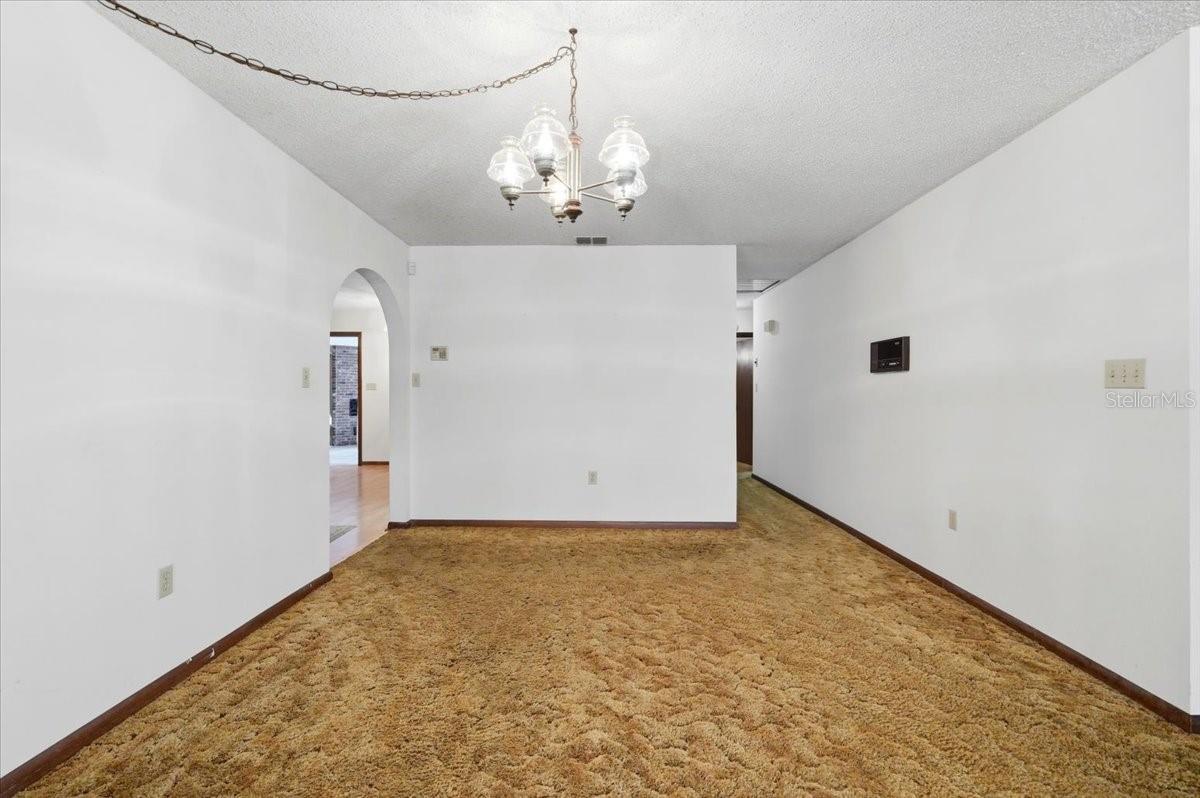 7026 Willow Run Loop Property Photo 30