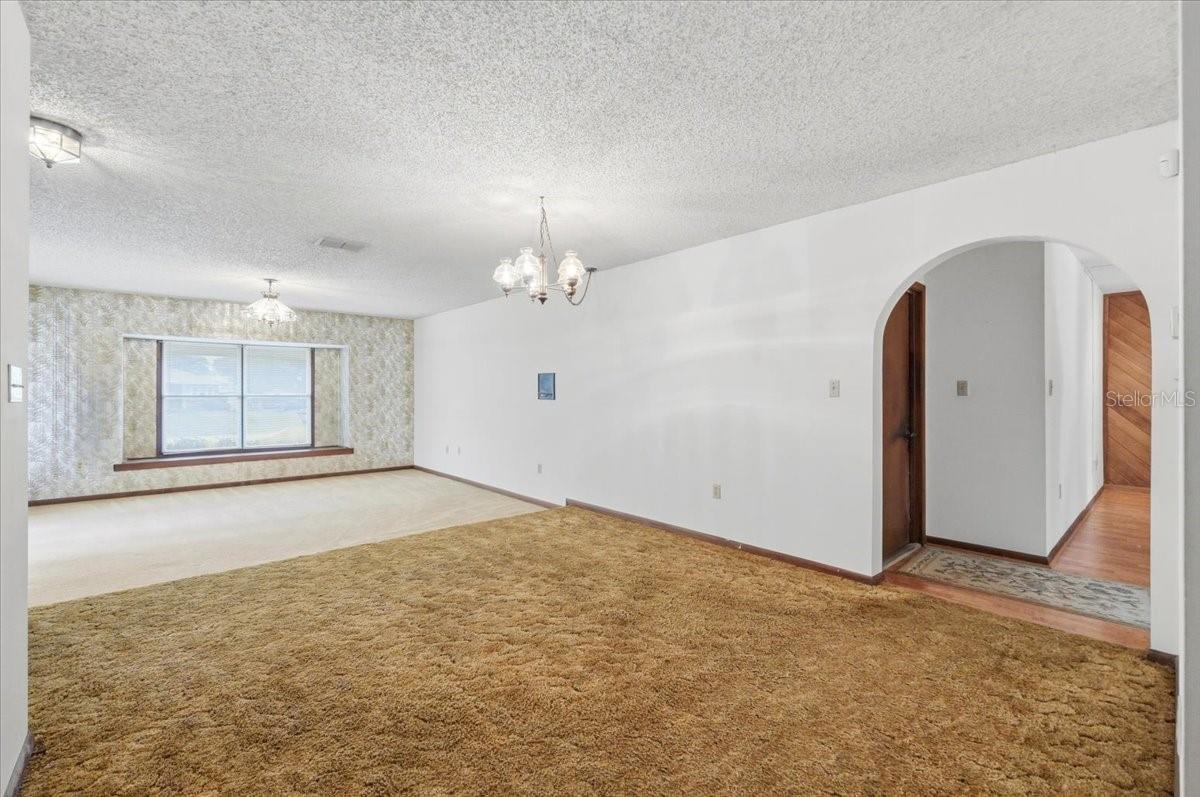 7026 Willow Run Loop Property Photo 32