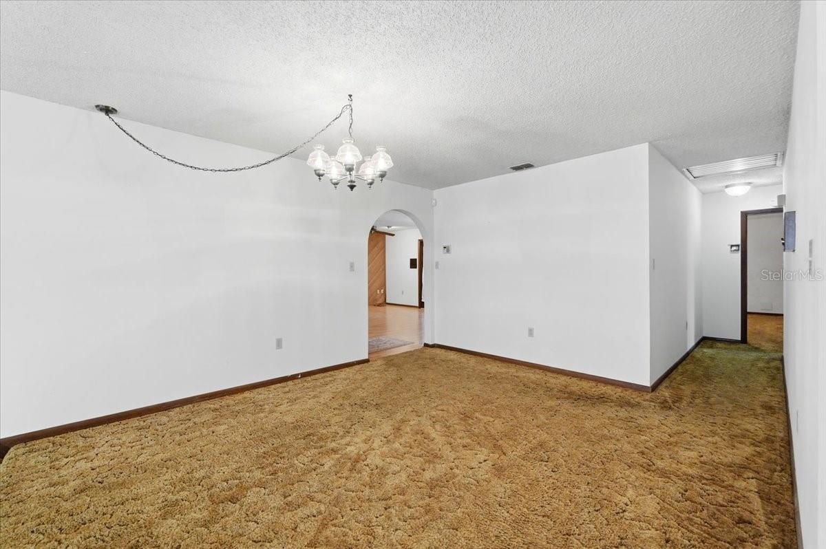 7026 Willow Run Loop Property Photo 33