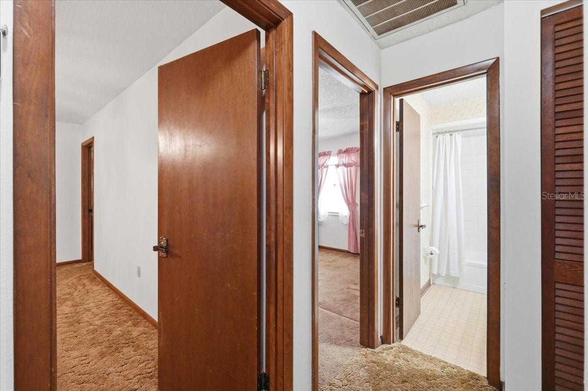 7026 Willow Run Loop Property Photo 41
