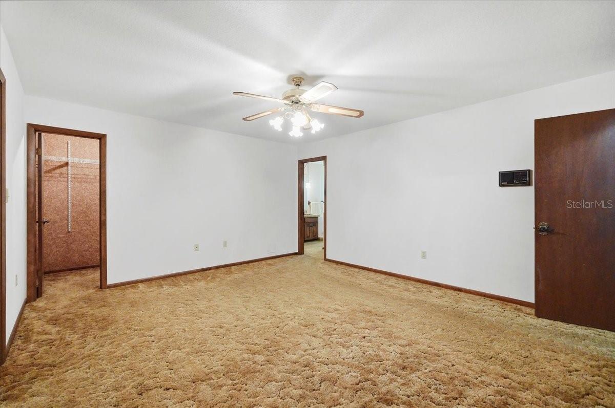7026 Willow Run Loop Property Photo 42