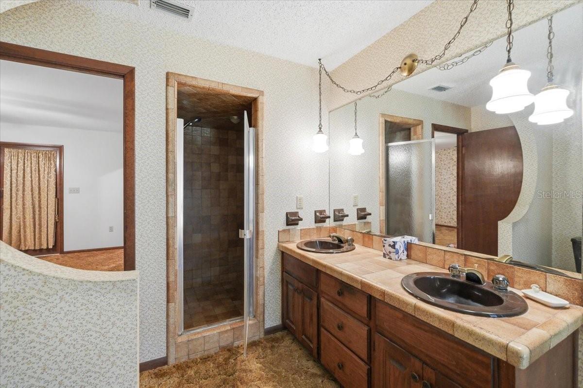 7026 Willow Run Loop Property Photo 49