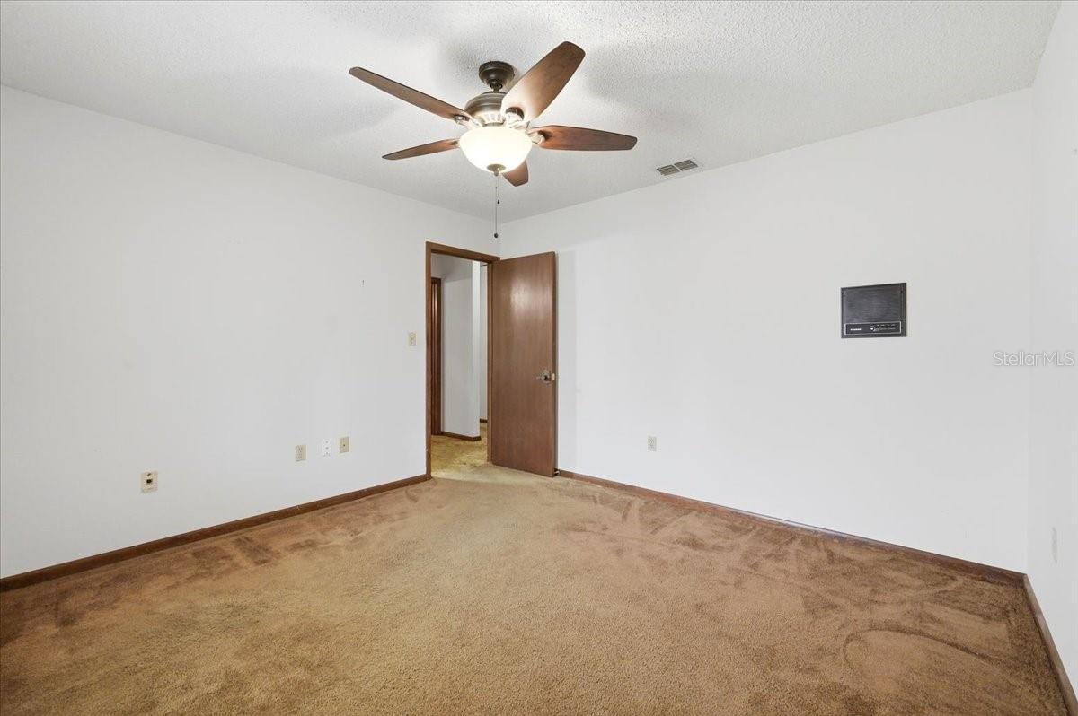 7026 Willow Run Loop Property Photo 57