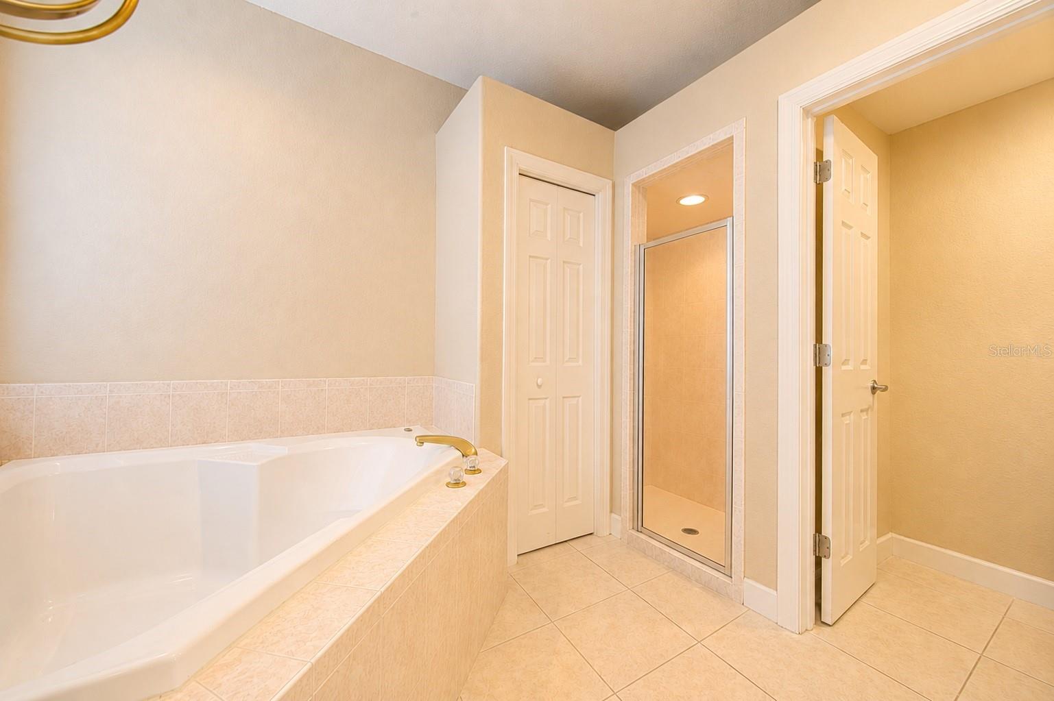 445 Talamone Dr Property Photo 24