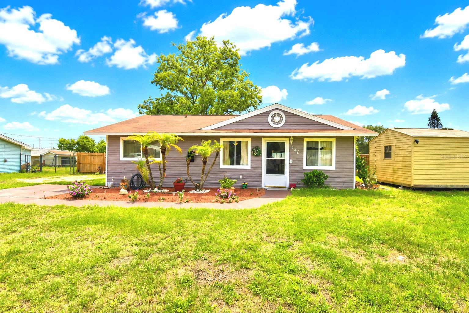 142 Martha Dr Property Photo 1