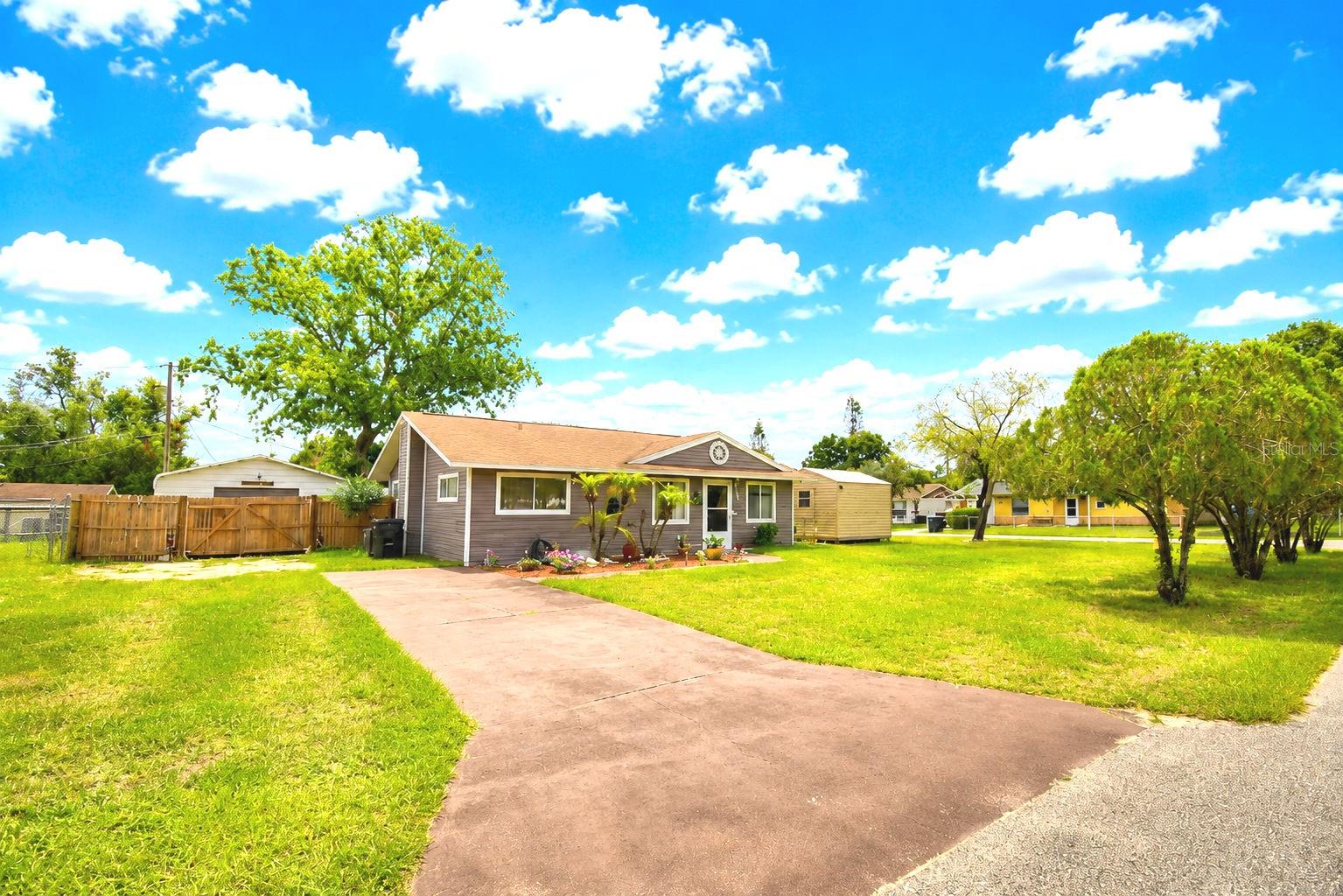 142 Martha Dr Property Photo 3