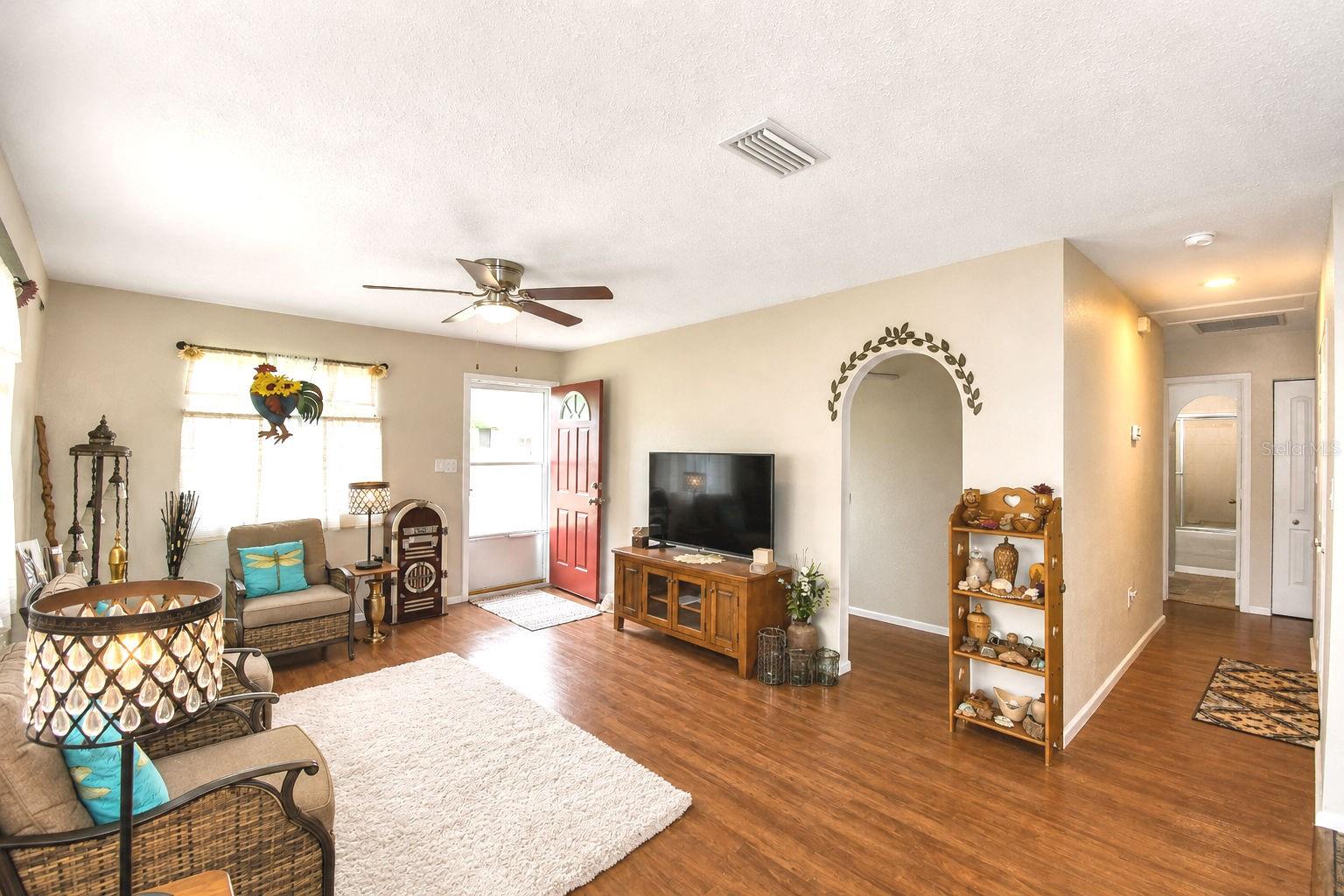142 Martha Dr Property Photo 16