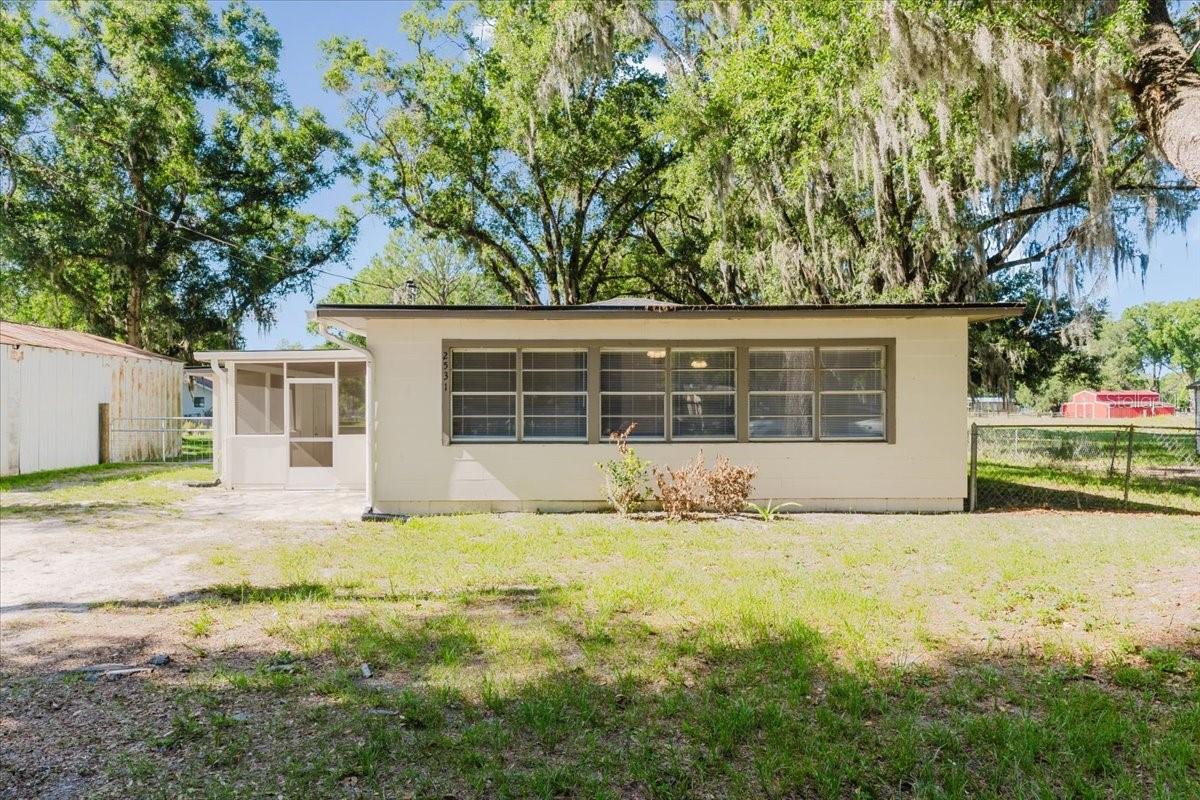 2531 Hebb Rd Property Photo 1