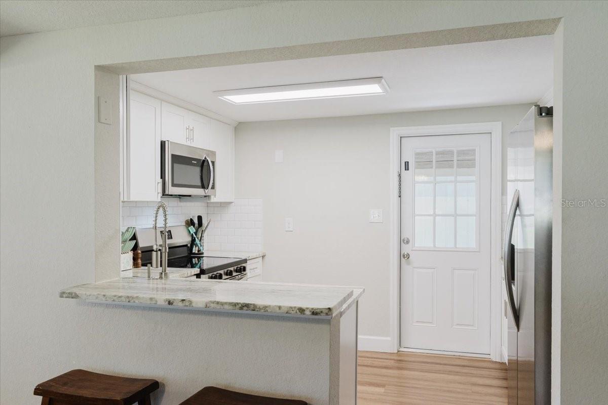 2531 Hebb Rd Property Photo 13