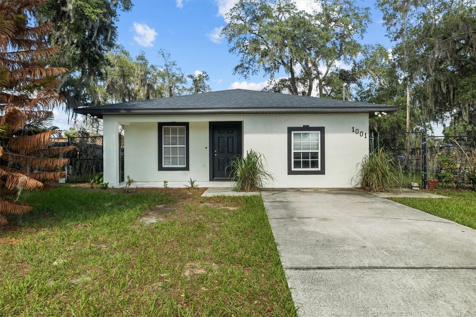1001 PRADO GRANDE AVE