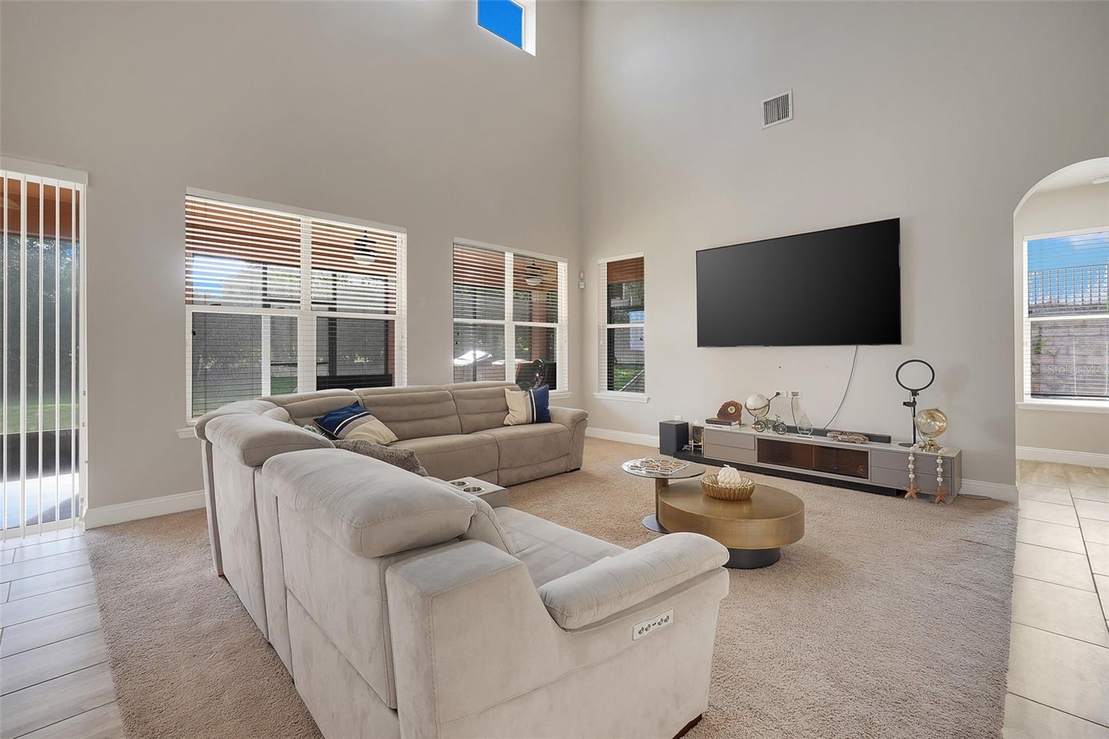 11045 Lemay Dr Property Photo 13