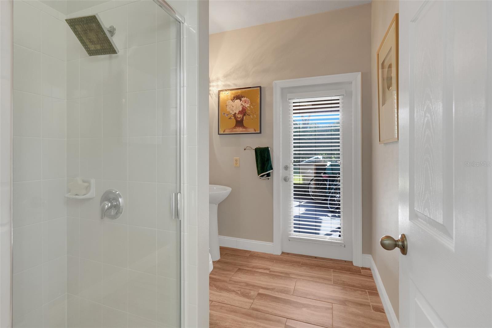 11045 Lemay Dr Property Photo 35
