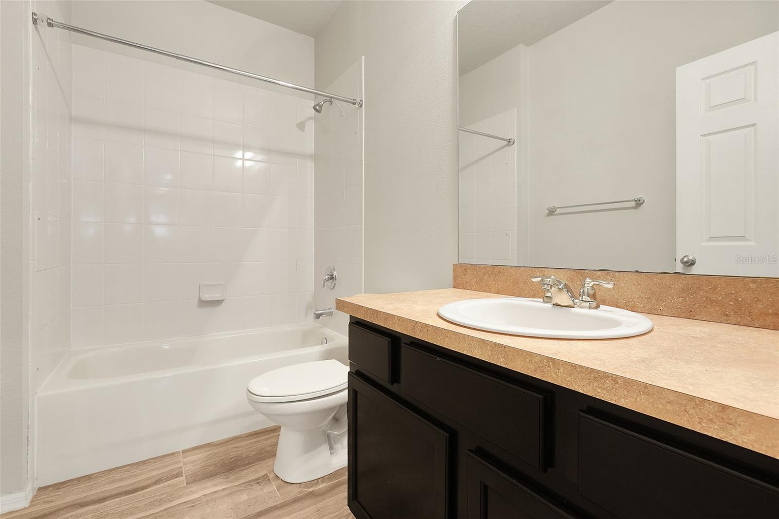 11045 Lemay Dr Property Photo 36