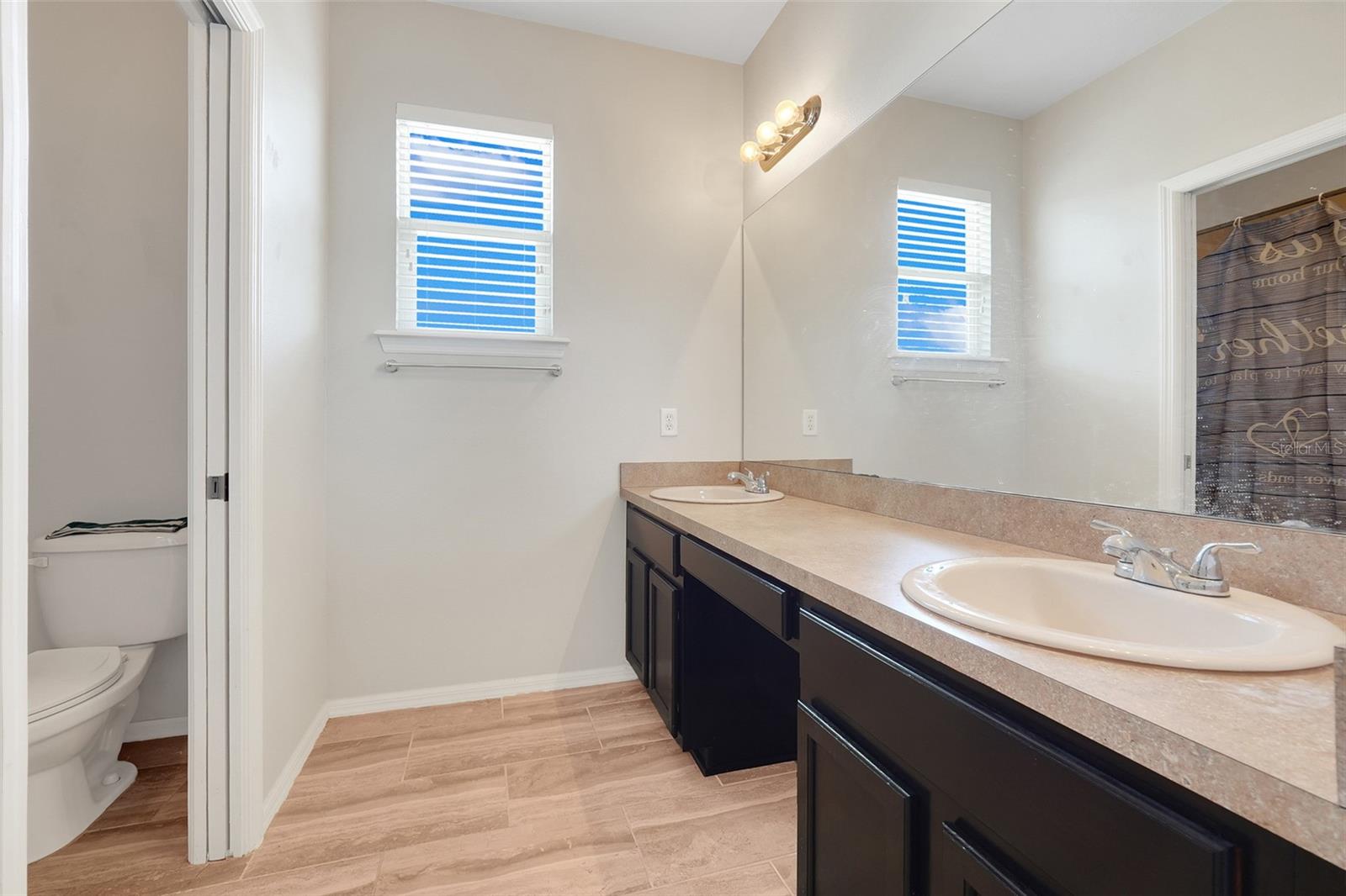 11045 Lemay Dr Property Photo 37