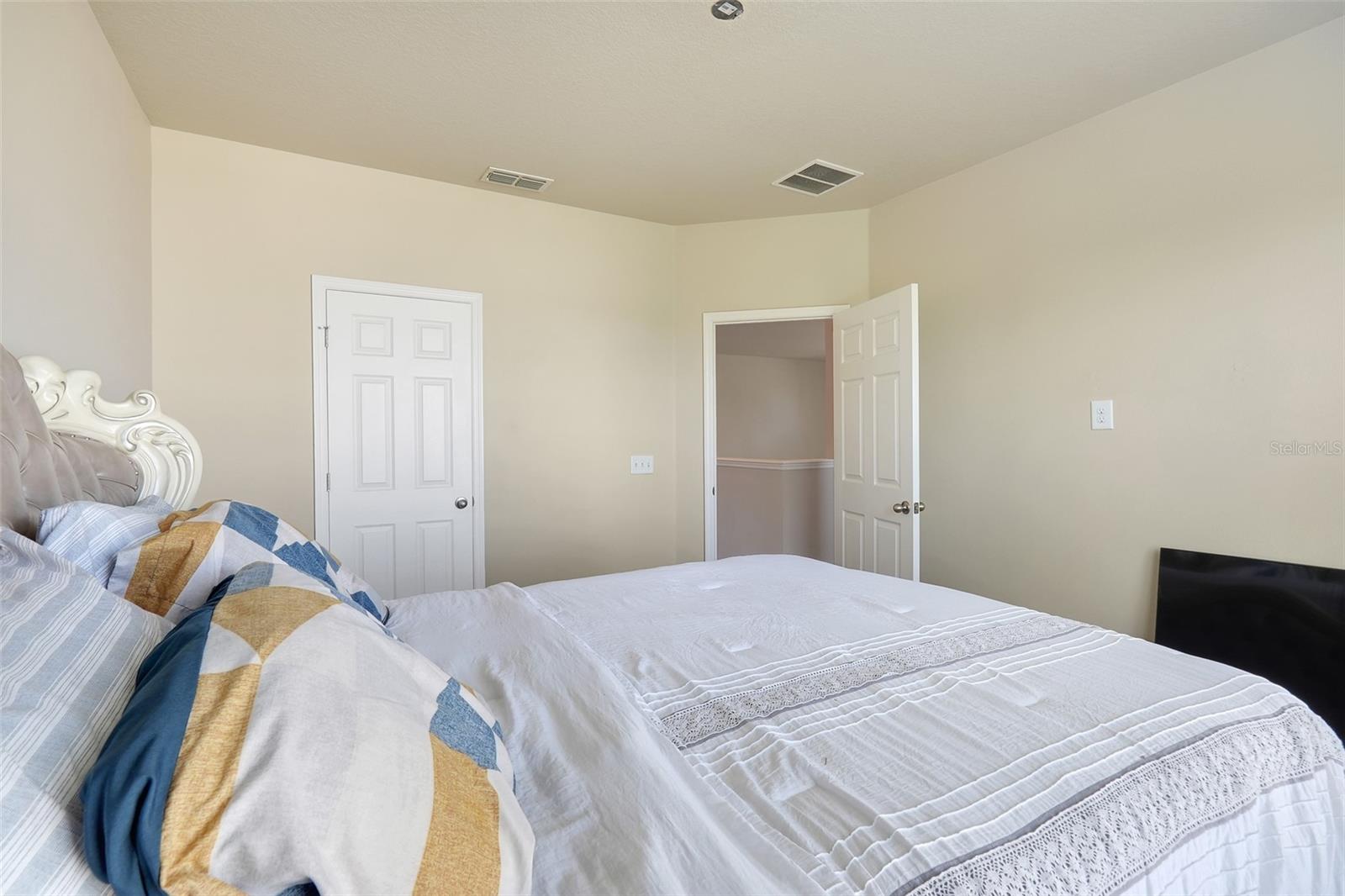 11045 Lemay Dr Property Photo 41