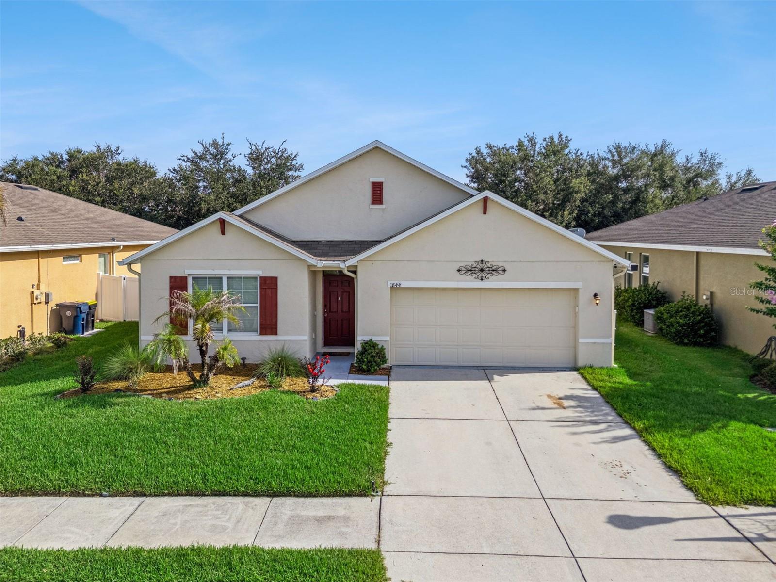 1844 Skyview Dr Property Photo 3