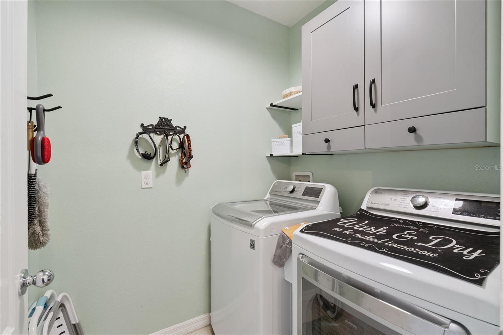 1844 Skyview Dr Property Photo 19