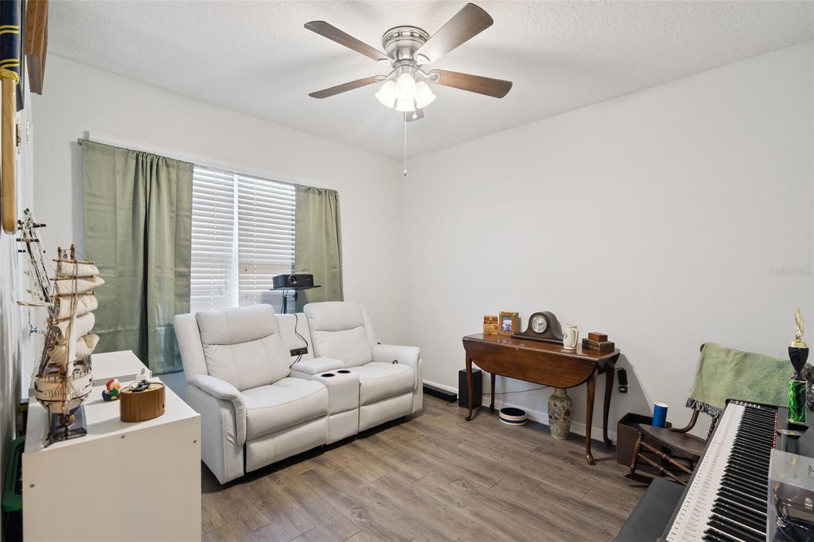 1844 Skyview Dr Property Photo 20