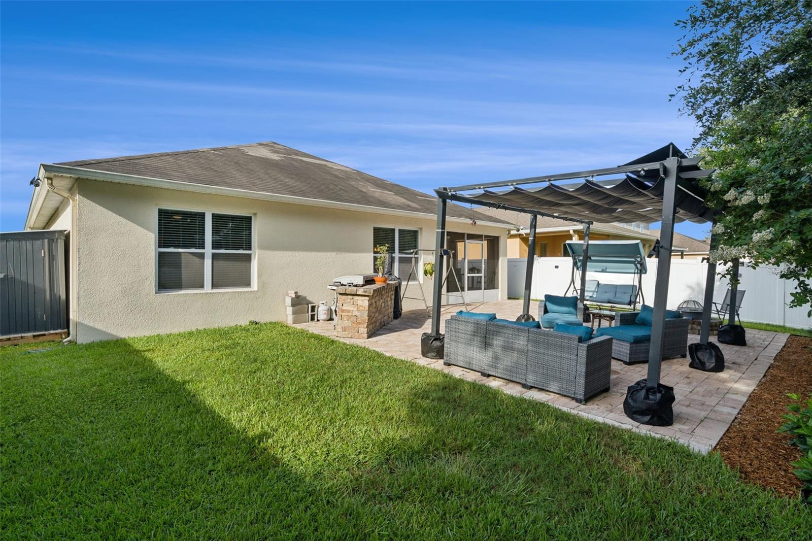 1844 Skyview Dr Property Photo 23